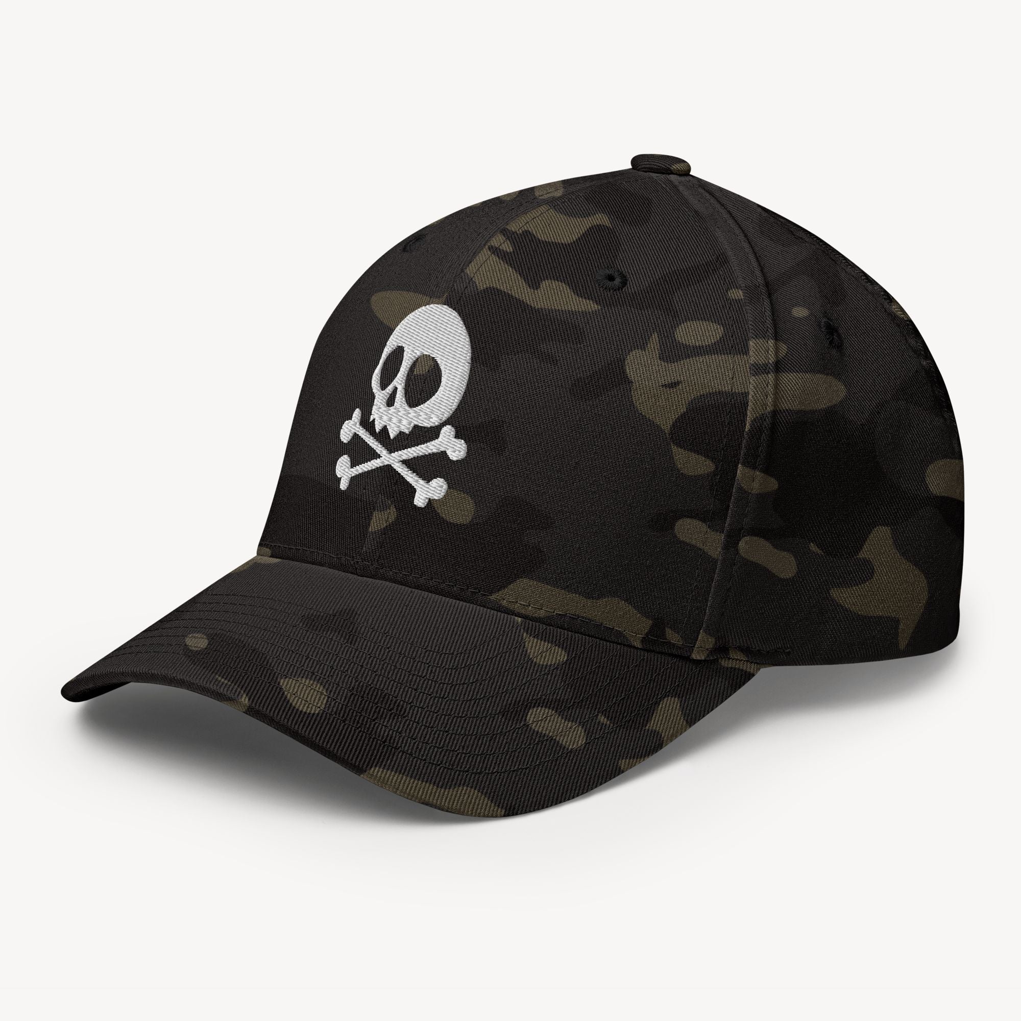 Jolly Roger Dad Cap mit Stickmotiv