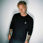 Jolly Roger Bio-Sweatshirt mit Bruststick