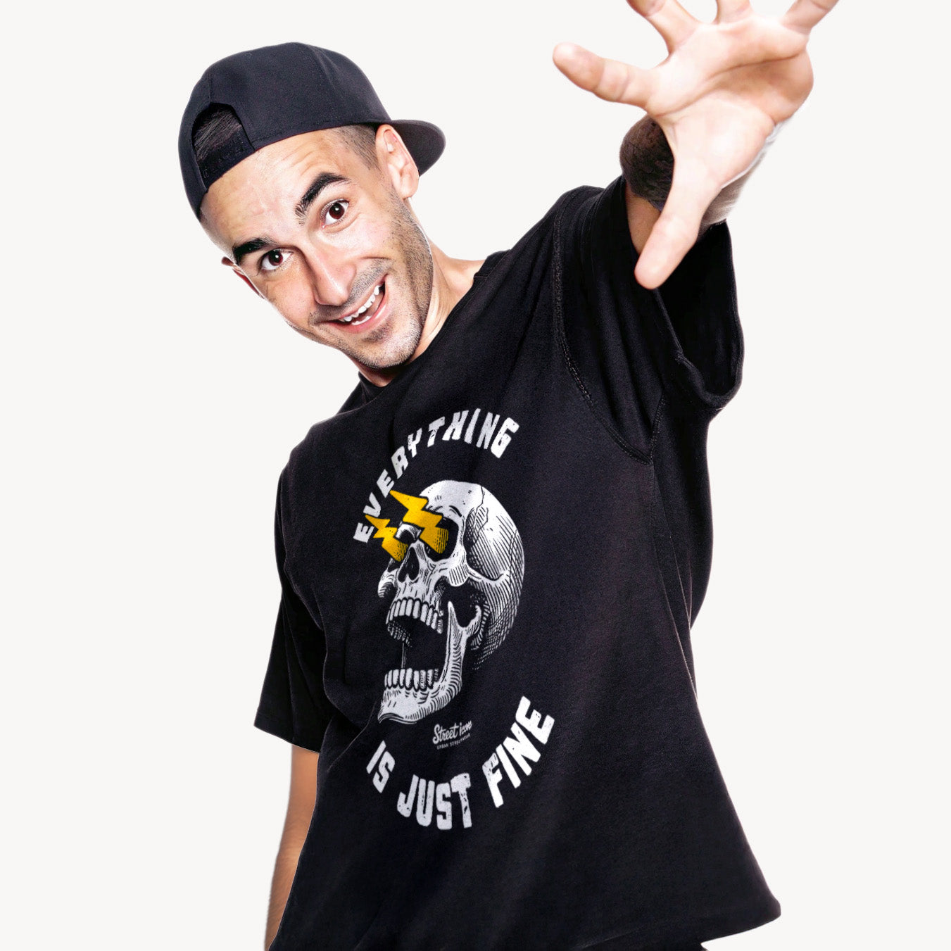 Lightning Skull T-Shirt - Street Icon