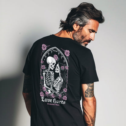 Love Hurts - Heavy Cotton T-Shirt mit Backprint