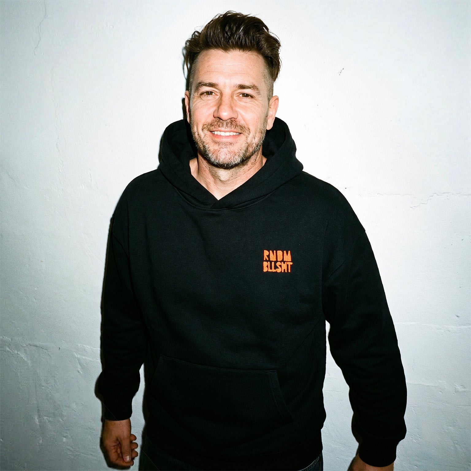 RNDM BLLSHT Premium Hoodie mit Bruststick